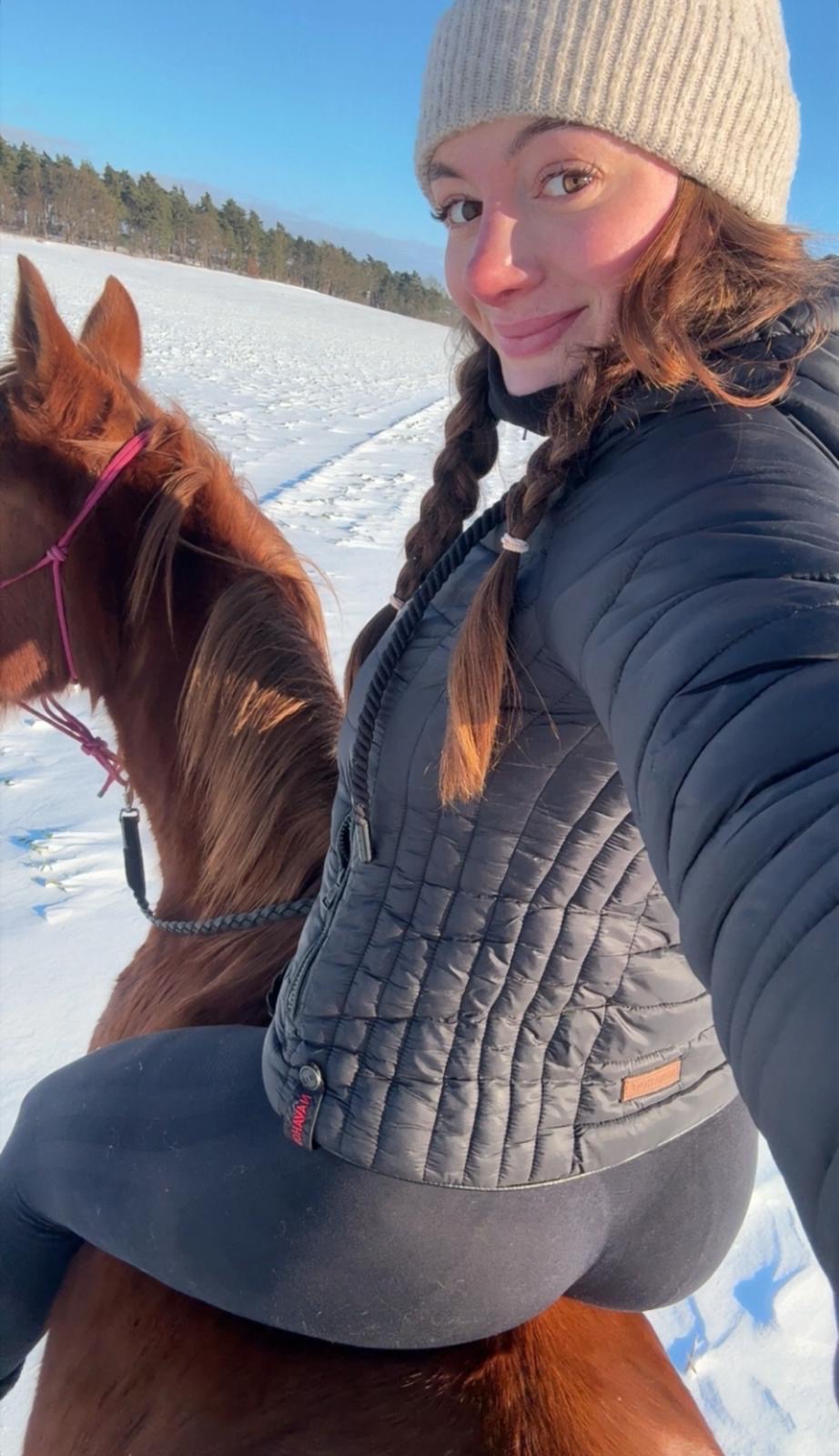 Sweet and hot, ready for fun, any touch, and a romantic massage ❤️🥵👅💦