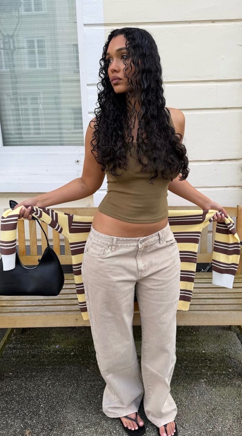 Darling💞i’m  always in a cheerful mood for fun text me💞💞😊