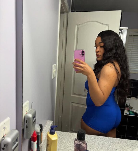 i would like to start playing with your Cock until they are hard