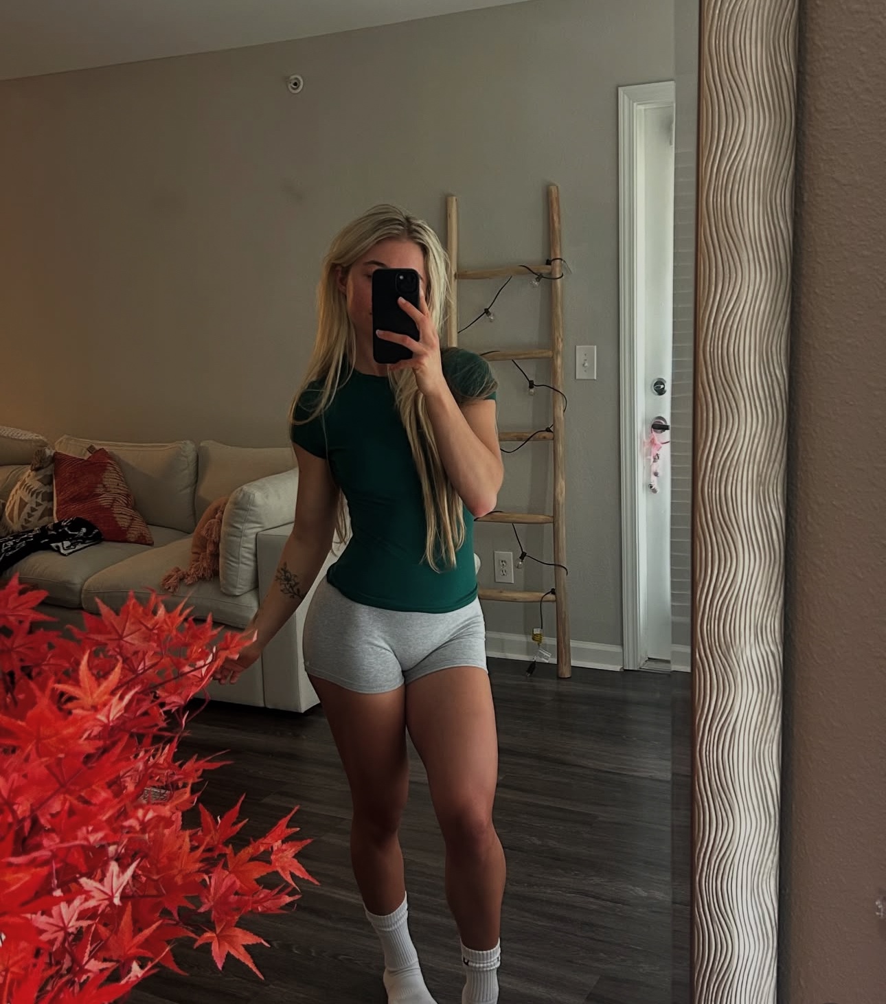 escorts