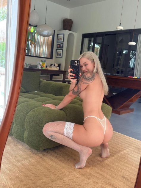 New beauty girl available for fun also down for video call