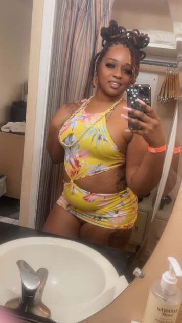 Swєєт🍭 military, lover 👄Gorgeous Facє👅🦋 Satisfaction Guaranteed💣
