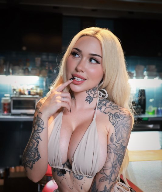 I’m available for both Incall and outcall service