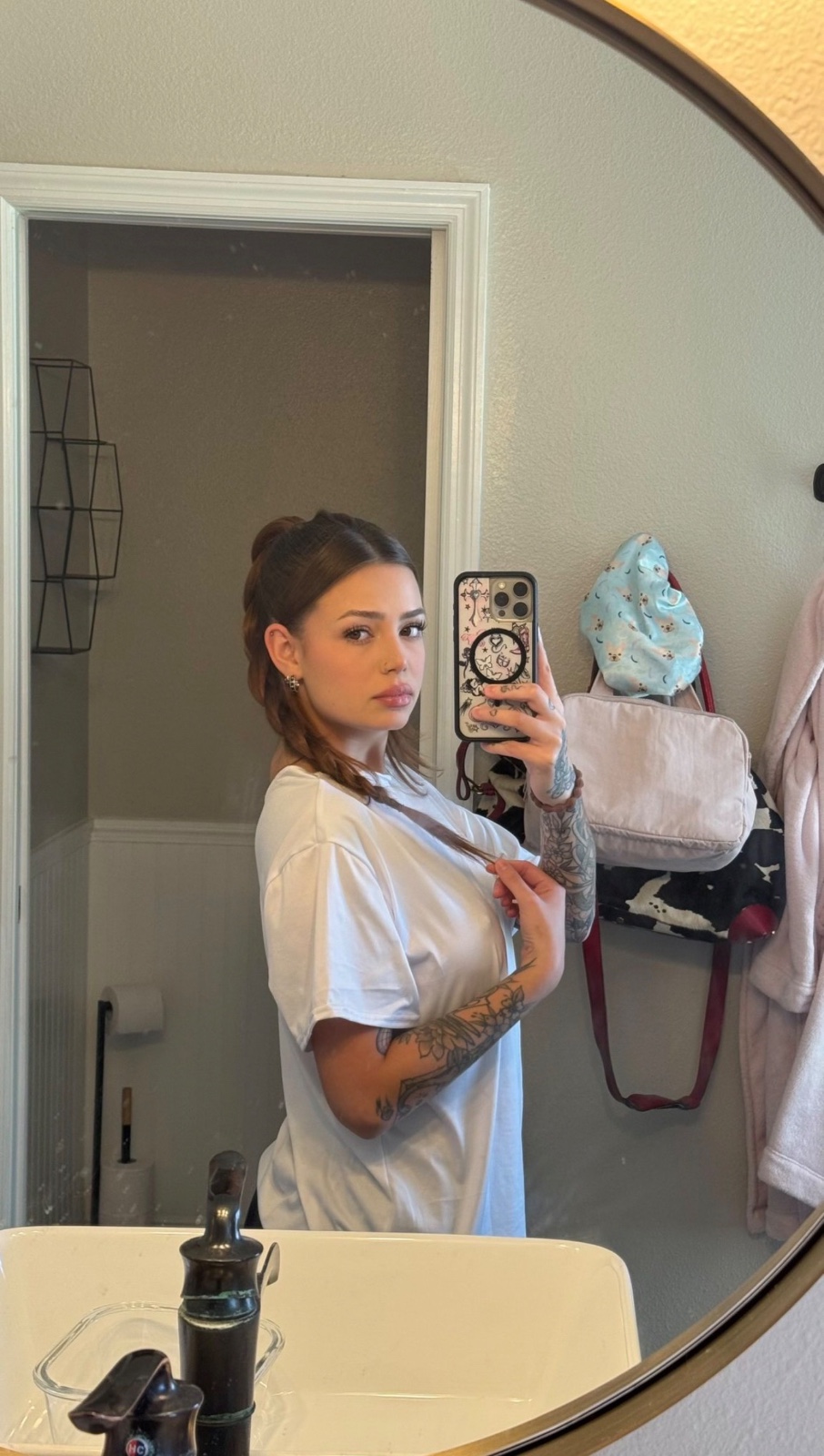 escorts