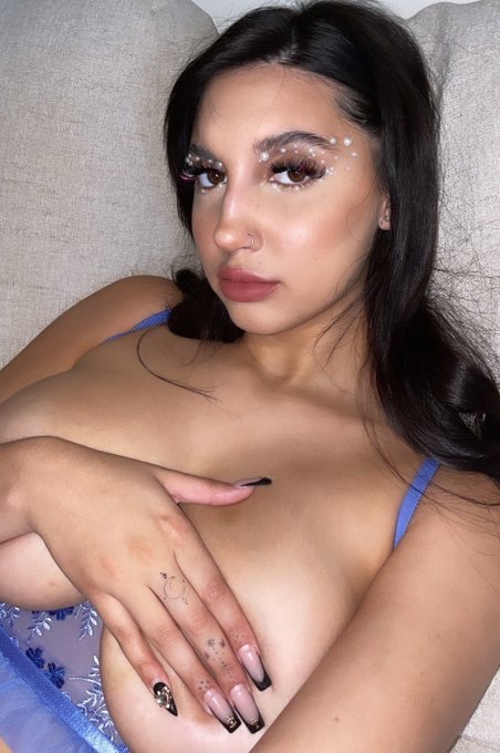 FUNTIME AND CHILL ⁉️ TEXT ME ON +1 (661) 220-1407