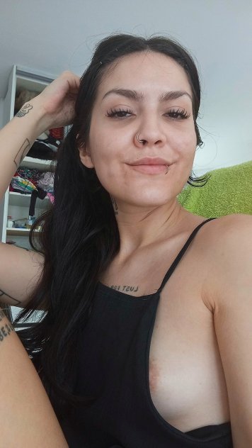 Come and have fun with me 👅🤩