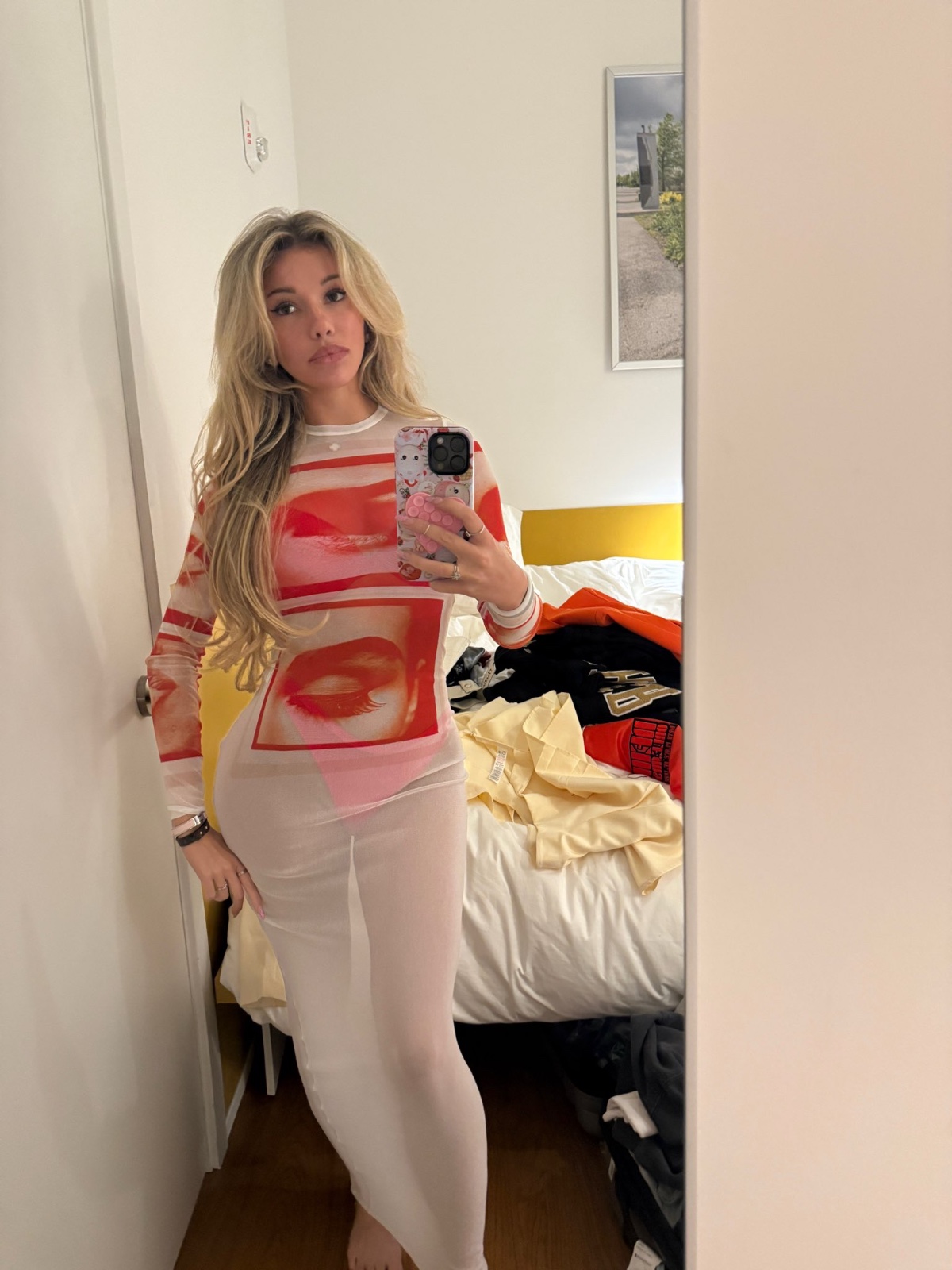 I’m Sharon,I sell coke,available for FT, massage and other relaxation services🥵🍆🍑