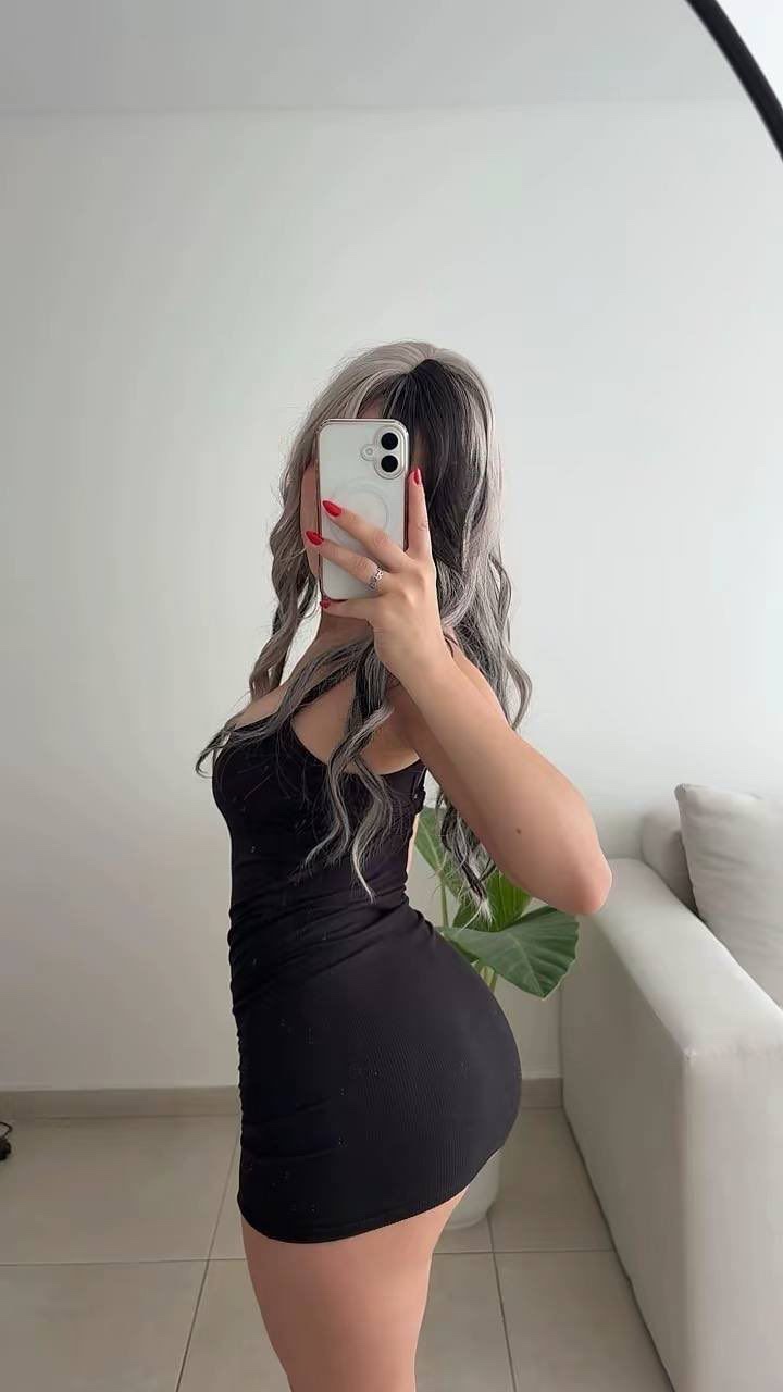 Irresistible Girlfriend Experience la Sweet at first glance 💦 😘🥰👅😋