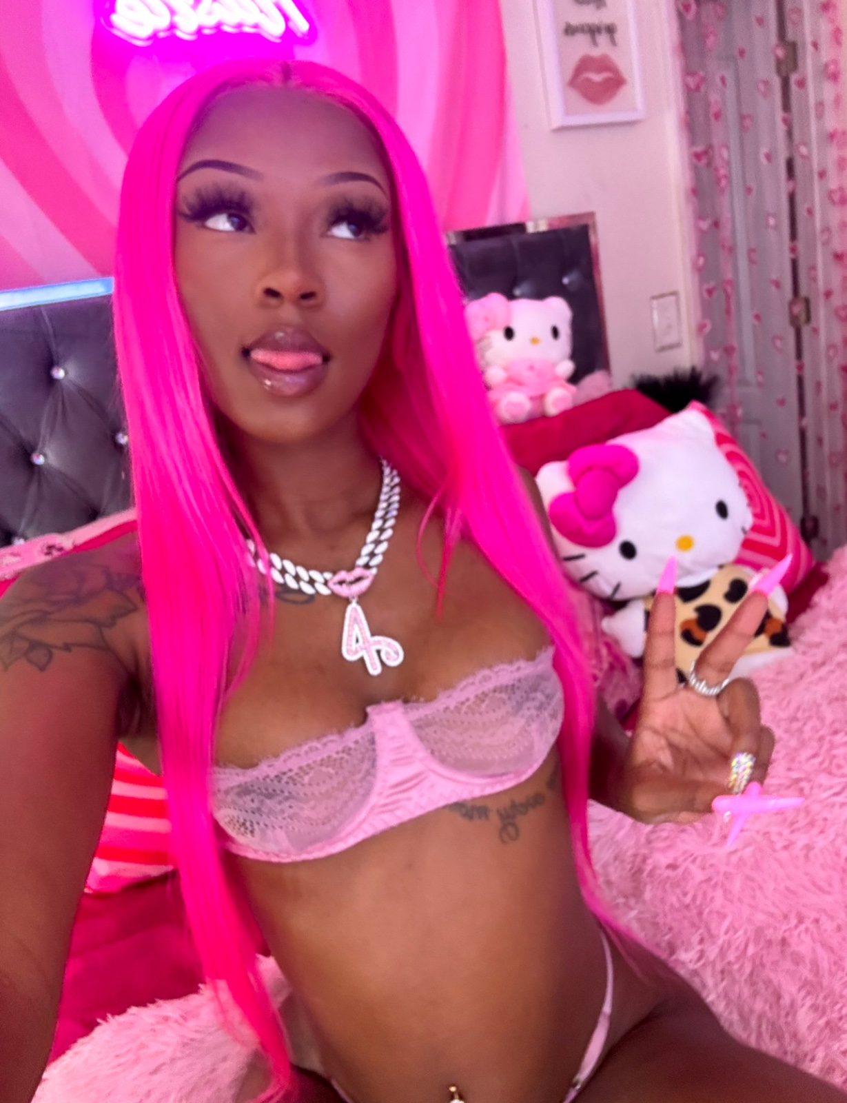 Honey 🍌 CLEAN WET P,USSY 🥰 BIG ASS 🍑💄GFE 💄 A’NAL🍆🍑NURU💆‍♂️. Let’s have fun