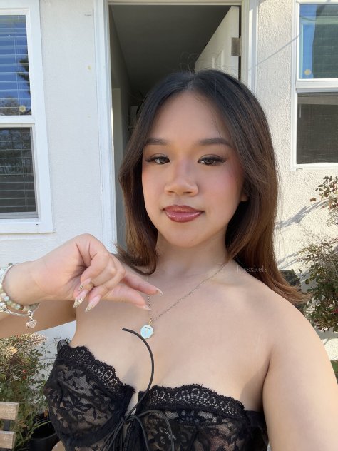 I’m available for both incall and outcall