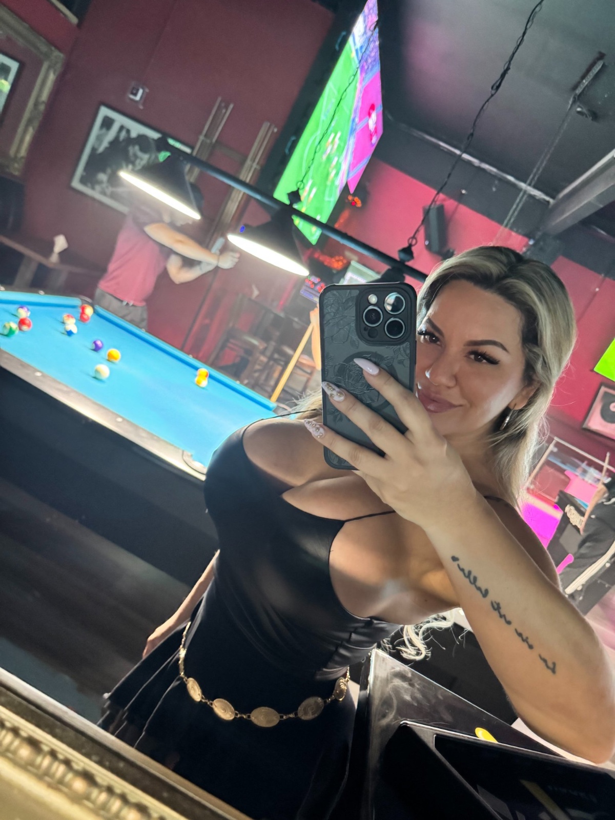 escorts