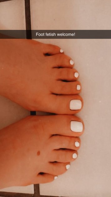 Your favorite redhead! Cum taste me