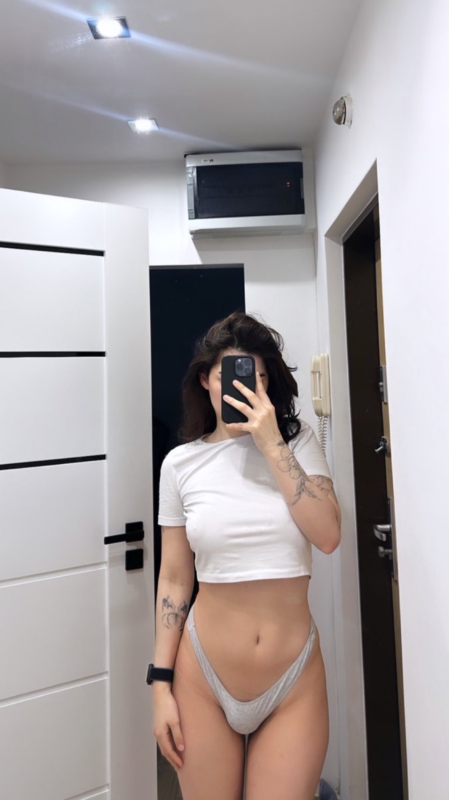 Sexy TRANSGENDER 🏳️‍⚧️ GIRIL available For All service.