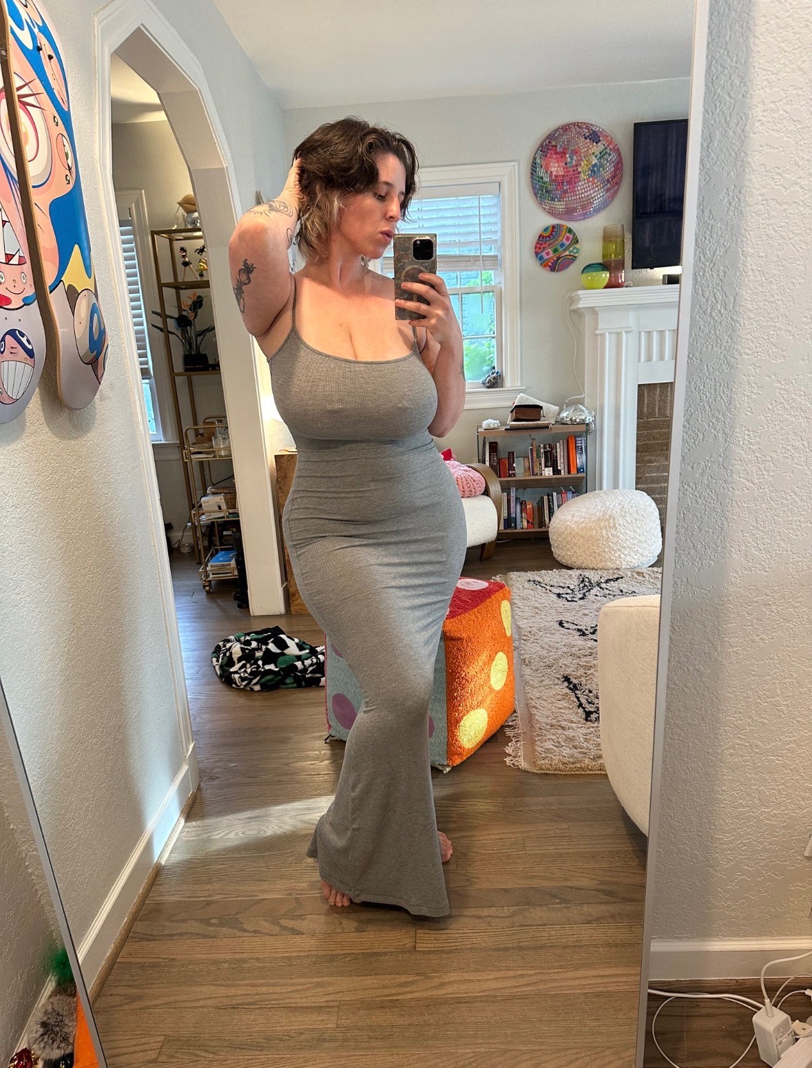 lets smoke,party and have fun I am on the move and ready to meet up right now for an in-call or out