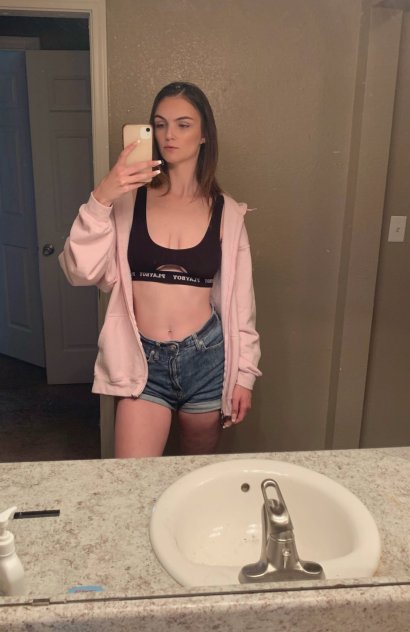 TEXT ME 💚💚 FOR RATE ME 🦋🍷HOT SEXY GIRL READY FOR YOUText m