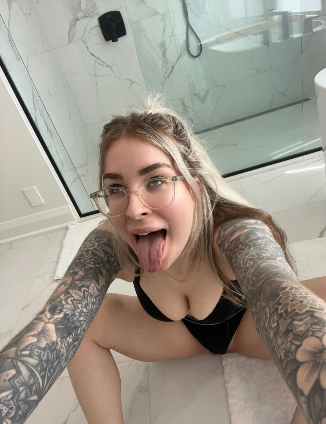 I’M CHARLENE 💦❤️down to keep your company 💦 I squirt, offer massages , GFE 🥵👅💞💯 Contact me