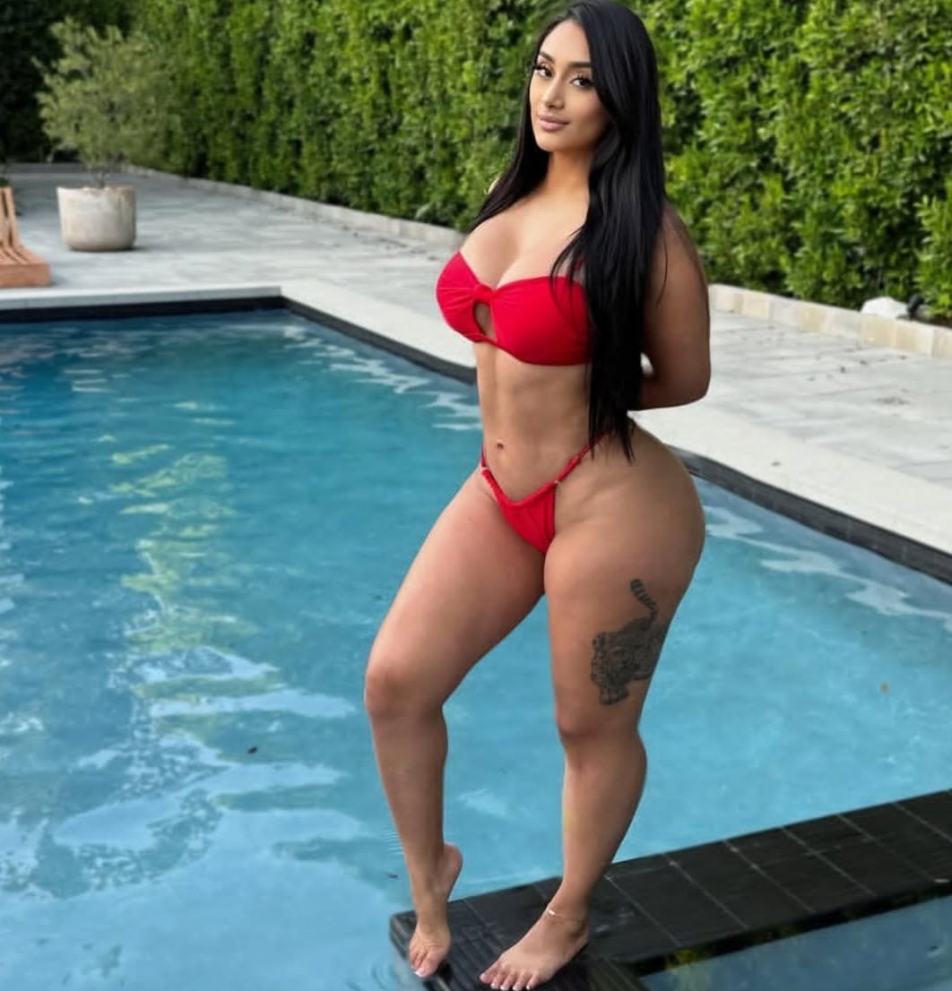 Very sexy romantic girl waiting to satisfy your all sexual desires🥹👅 Hum 🤙🏼(502)340-9504