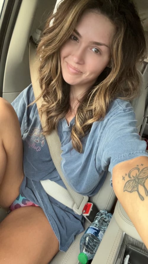 Hello gentlemen Would you like to meet up tonight I’m available for incalls & Ou