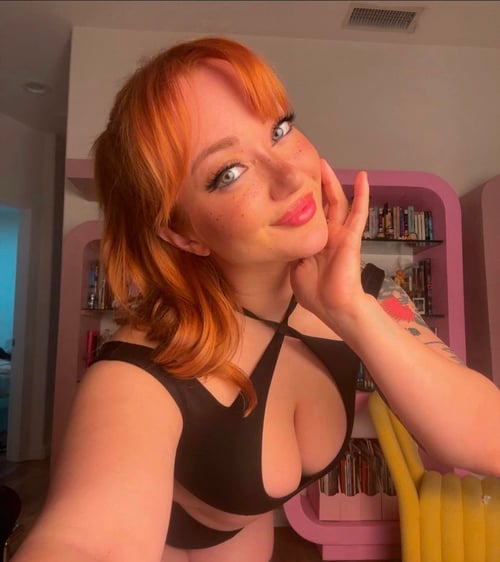 Available for wild fun. Reach out for incall n outcall rates