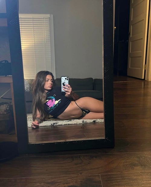 iM NEW JUICY, HOT🔥CREAMY 💦SEXY AND AVAILABLE TO SATISFY 🍆YOU COMPLETELY👅