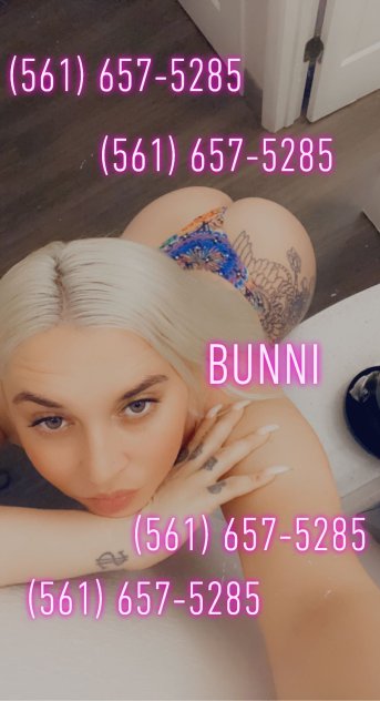 maumee 👈🏻Thick in all the right places don’t miss out