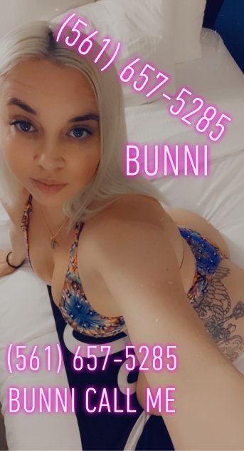 maumee 👈🏻Thick in all the right places don’t miss out