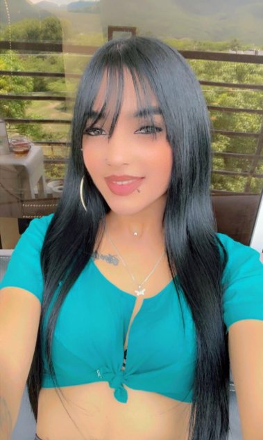 Hi my name is Patricia, I’m available 24/7 call me now bb 4086593867