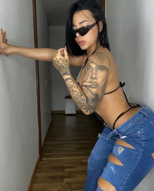 Colombiana nueva por Miami