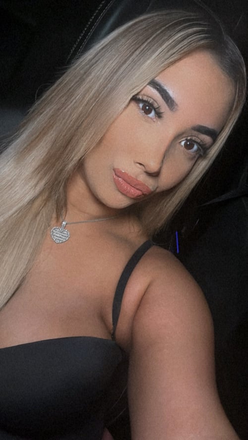 NADIA What's not to love? Real & Independent