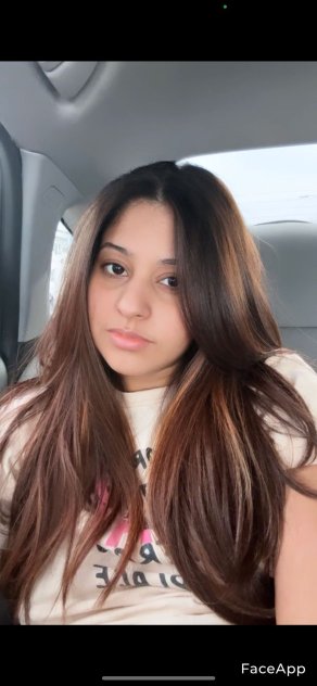 hola mi nombre es yasmin soy una chica caliente atrevida que me gusta