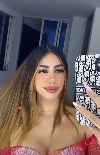 I’m available for Incall and outcall,my snap is @queen_rose2790