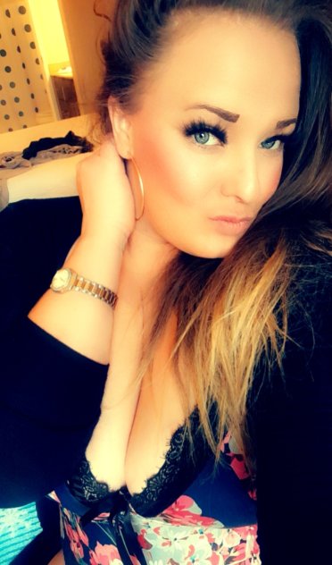 💎UPSCALE💎🇺🇲🇺🇲 ALL AMERICAN BUBBLY BLUE EYE BLONDE🇺🇲🇺🇲