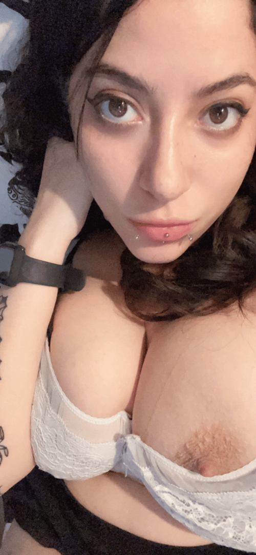 I’m down for fun hookup and massage 100% legit HMU text me +18323617722