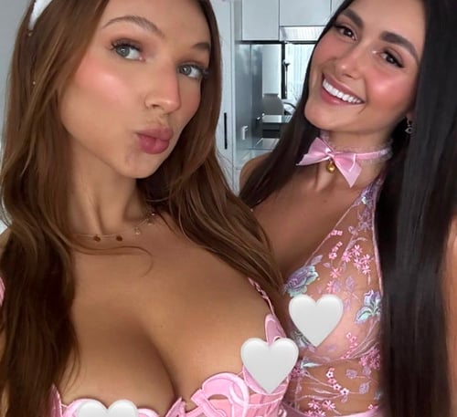 TWO NAUGHTY FREAKs😛 We Come Together or Alone ;)