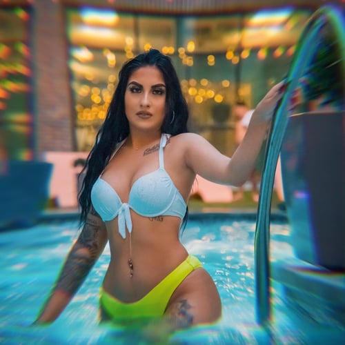 Call me for an Unforgettable Sin City Experience 💫