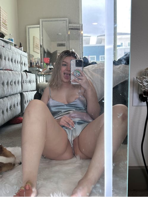 REGULAR SEX IS BORING I’m Down To Fuck You Good👅