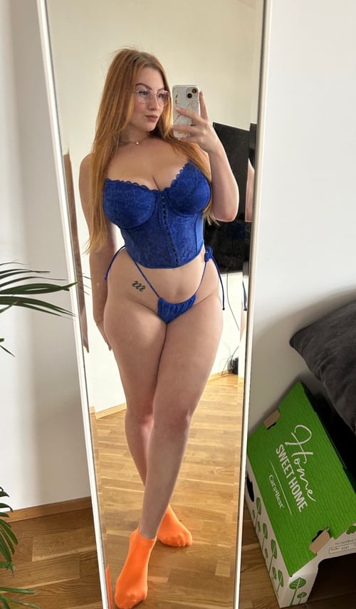 I’m available for🍆💦 in call out call and car 🚗 👙 date (332) 286-6024 I’m a