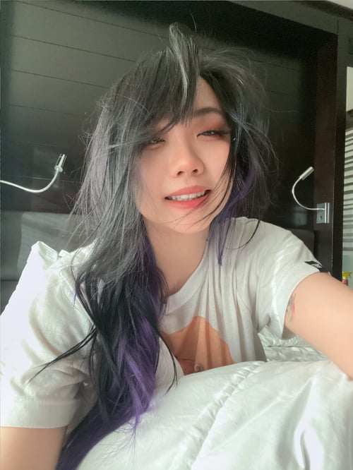 AN ASIAN GIRL TO SATISFY YOUR FANTASIES & WANT YOU SO DEEP INSIDE OF ME