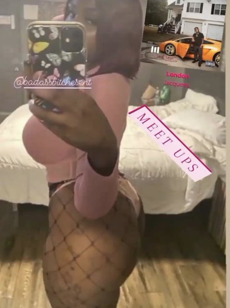 Bajan Beauty with incredible plump booty and tight coohie