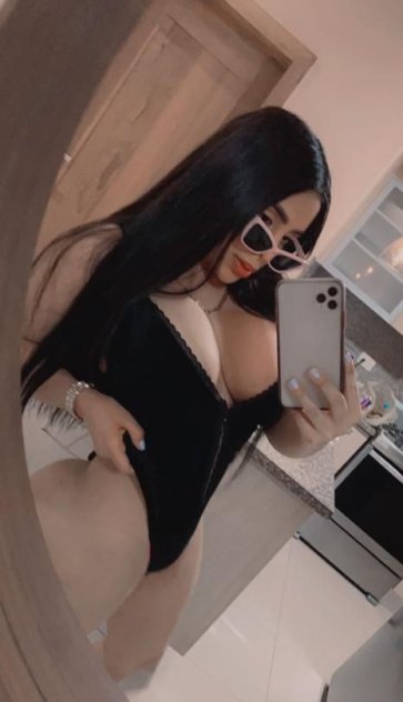 i’m available for full service no restrictions 💦🥰🥰 (305) 564-1788