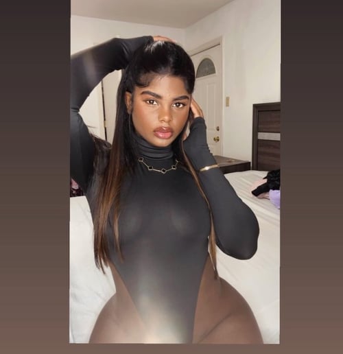 Hi