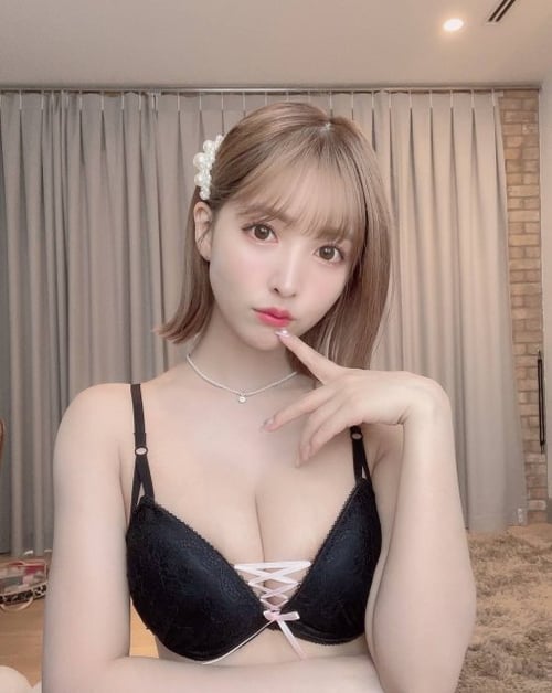 🅾 Asian Beauty Sexy Young Girl available 💋💋💋