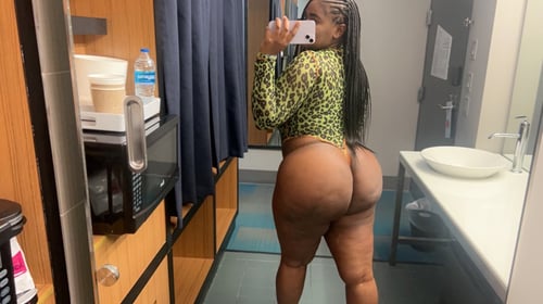 Caramel apple 🍏