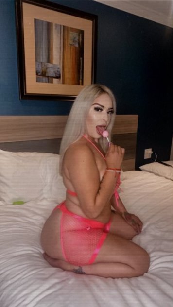 Horny ExoticcRose Small And Petite Fun SizeClean And Discreet Waiting