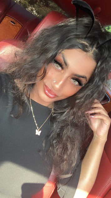 Exotic Indian Goddess👑🇮🇳