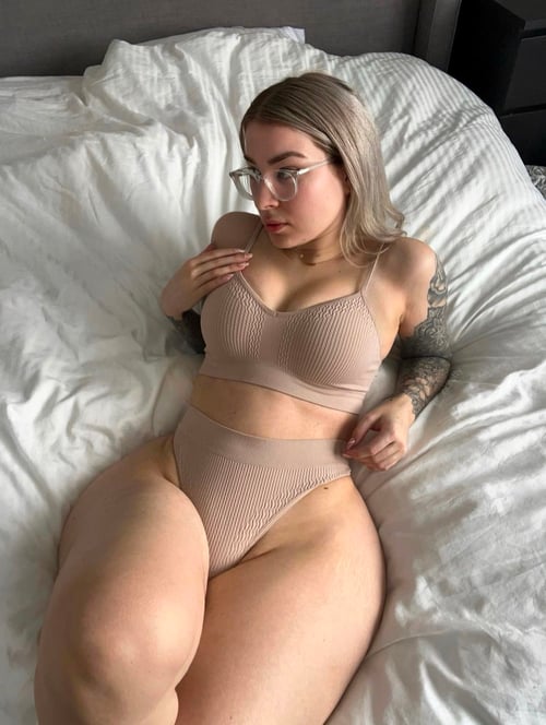 TEXT ME (656)2101381) 🍷💓HOT SEXY GIRL READY FOR YOU NOW