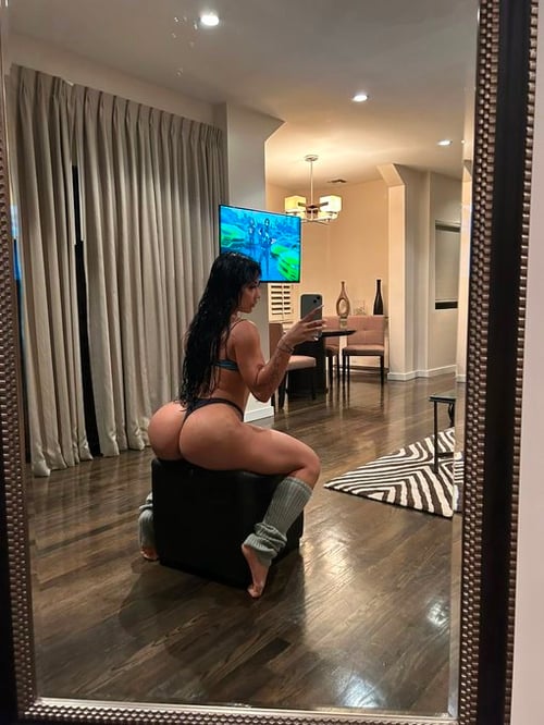 Andi baby available for meets 👅💋💦add up on Snapchat( andirodrigues24) number