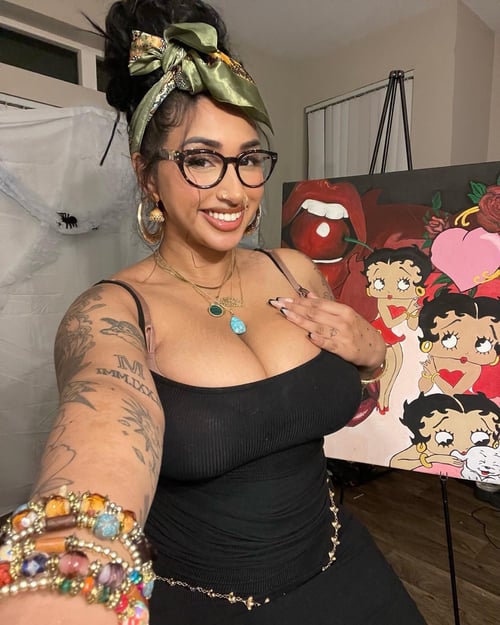 🍑Naughty Bianca here to pleasure you 🍑🍆