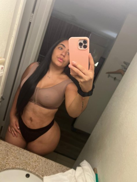 🥰LATINA MUY CALIENTE🍌👅LISTA PARA TI🍆BBJ💋ANAL🍓GFE💛🥰INCALL🍌