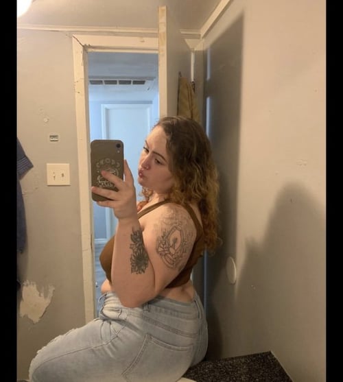 I offer erotic eat & GFE & new 69 style &BBBJ&nuru massage,anal sex,sh